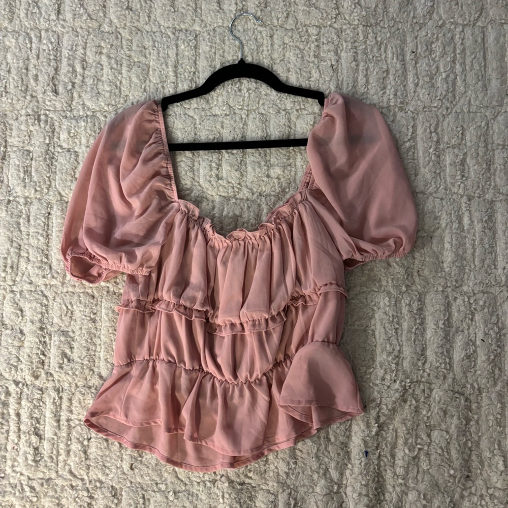 Lumeir by Forever 21 NWOT Pink off the shoulder Ruffled Top Women’s size Large